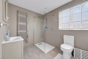 Photo 16- click for photo gallery